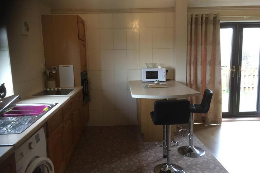 Mary'S Apartman Selby Kültér fotó